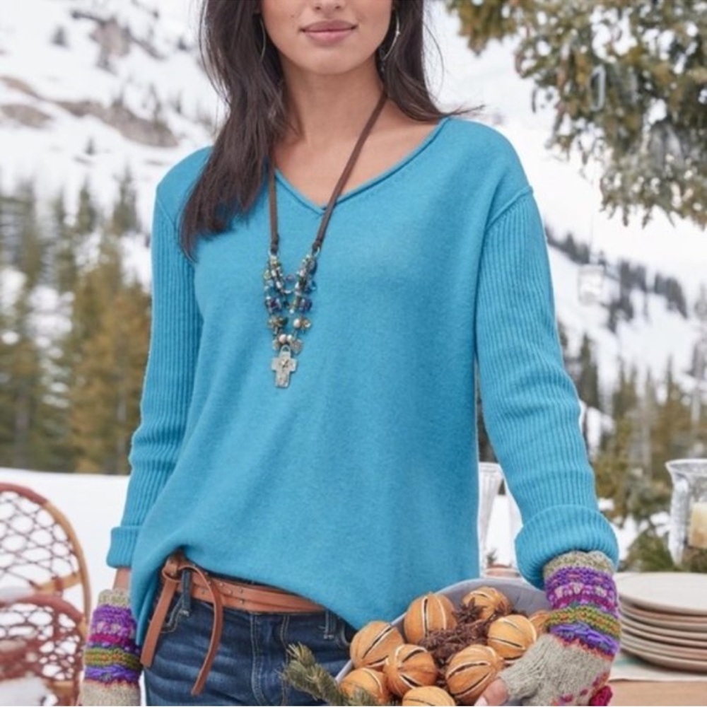 Sundance Beloved Light Turquoise Cashmere V Neck Sweater
